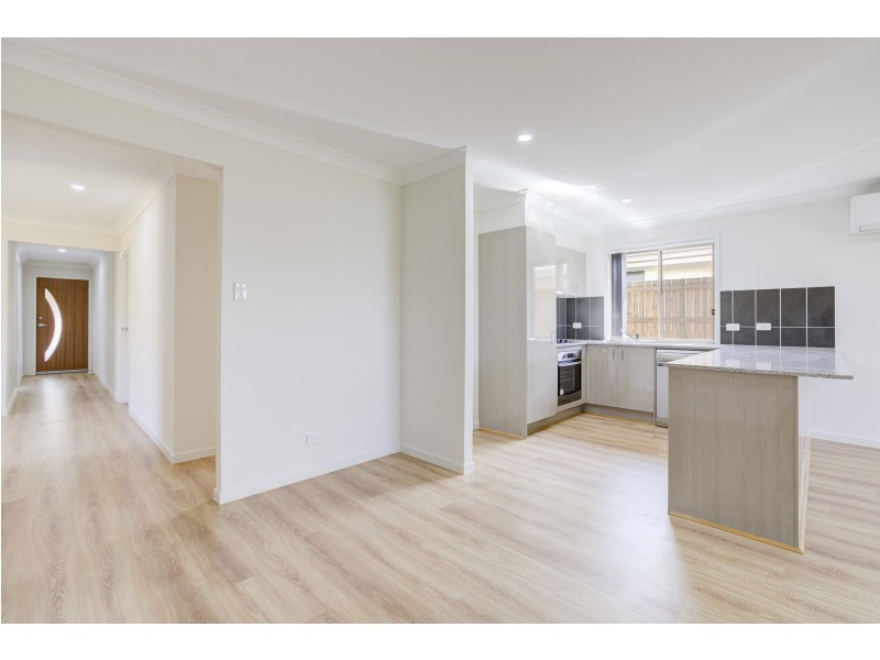 26 Scott Young Drive, Coomera QLD 4209