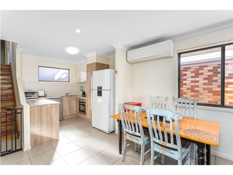 19 Damian Leeding Way, Upper Coomera QLD 4209