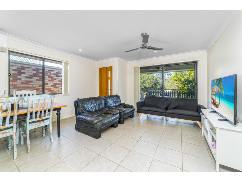 19 Damian Leeding Way, Upper Coomera QLD 4209