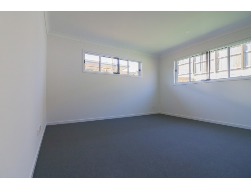 19 Gillian Drive, Coomera QLD 4209