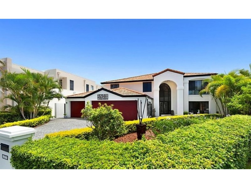 1675 Riverdale Drive, Hope Island QLD 4212