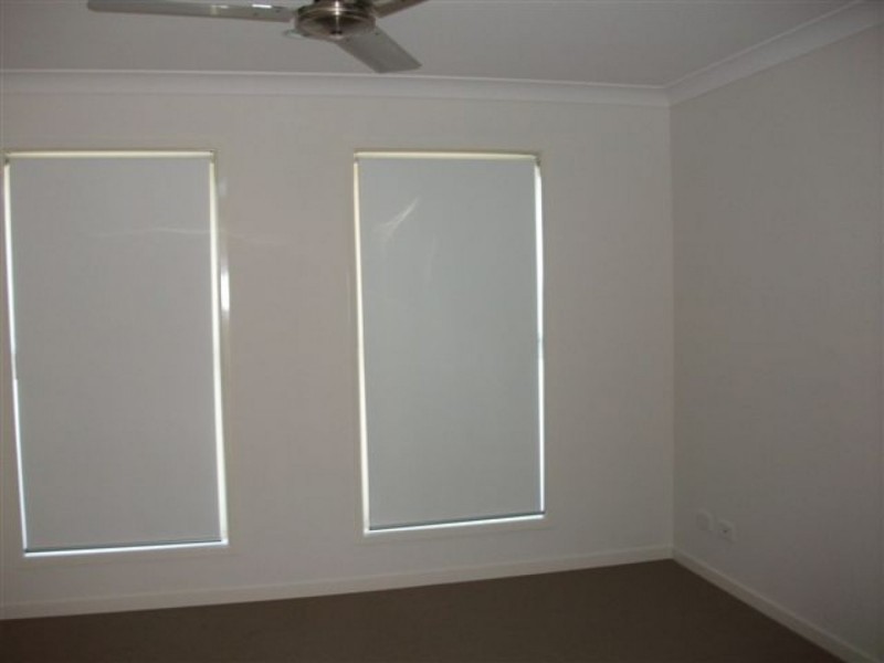 39 Winchester Crescent, Pimpama QLD 4209