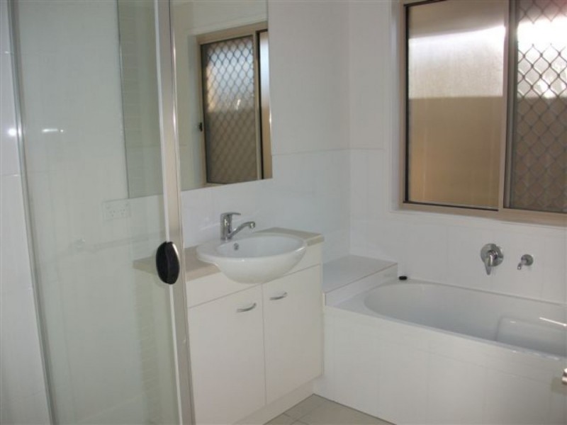 39 Winchester Crescent, Pimpama QLD 4209