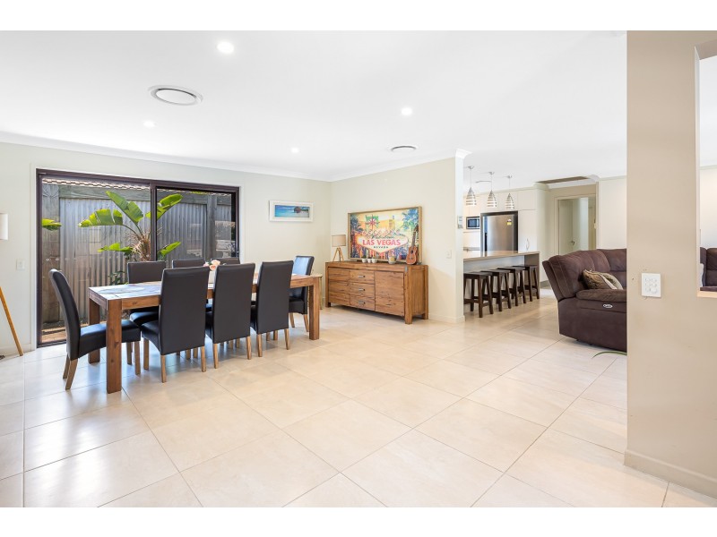 13 Panitz Street, Bundall QLD 4217