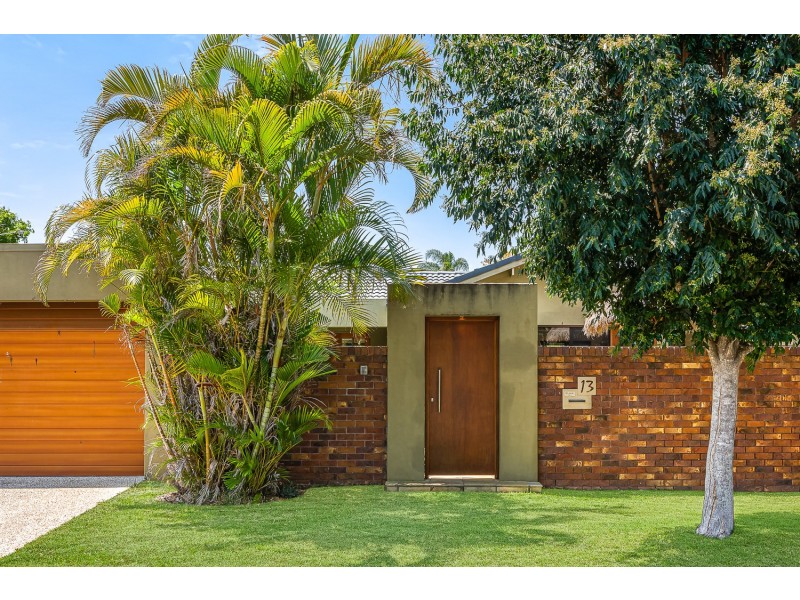 13 Panitz Street, Bundall QLD 4217