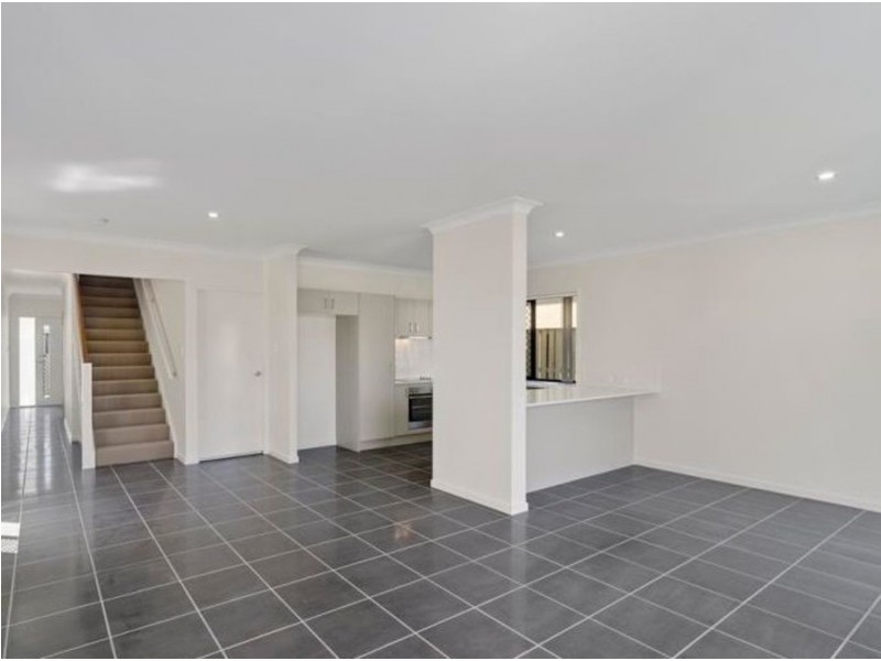 52 Synergy Drive, Coomera QLD 4209