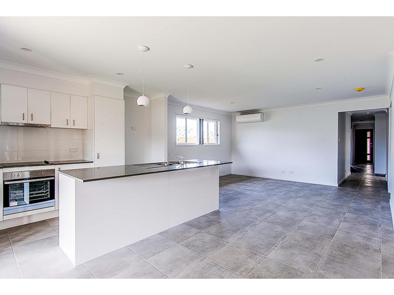 7 Innsbruck Way, Bahrs Scrub QLD 4207