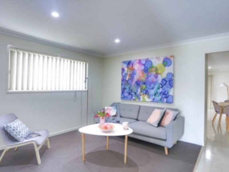 16 Camelot Street, Coomera QLD 4209