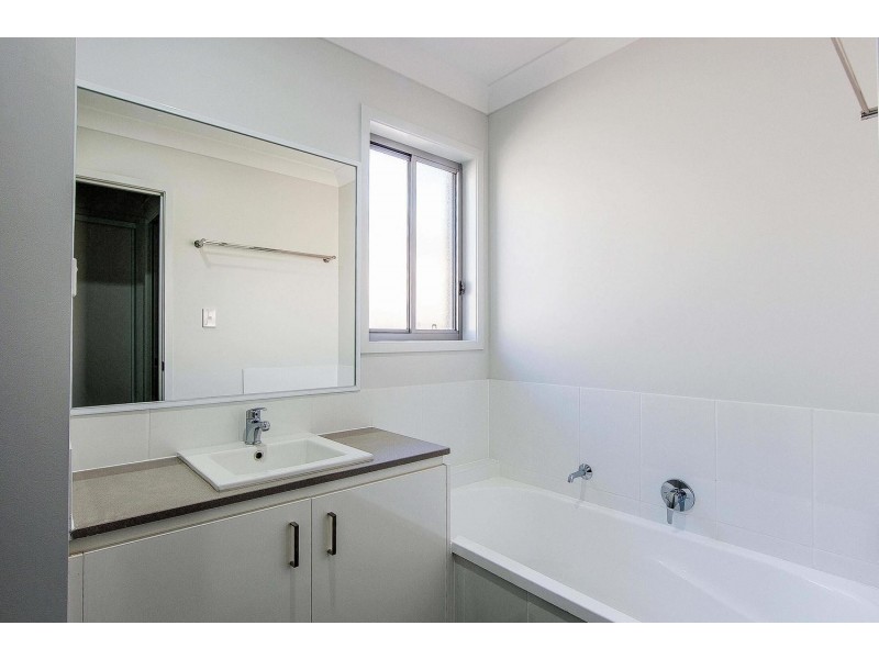 9 Innsbruck Way, Bahrs Scrub QLD 4207