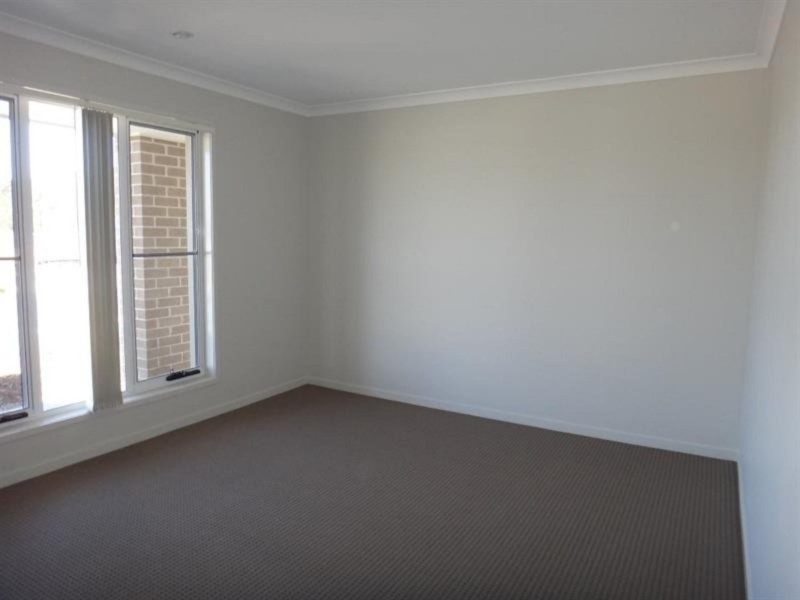 19 Santa Clara Rise, Upper Coomera QLD 4209