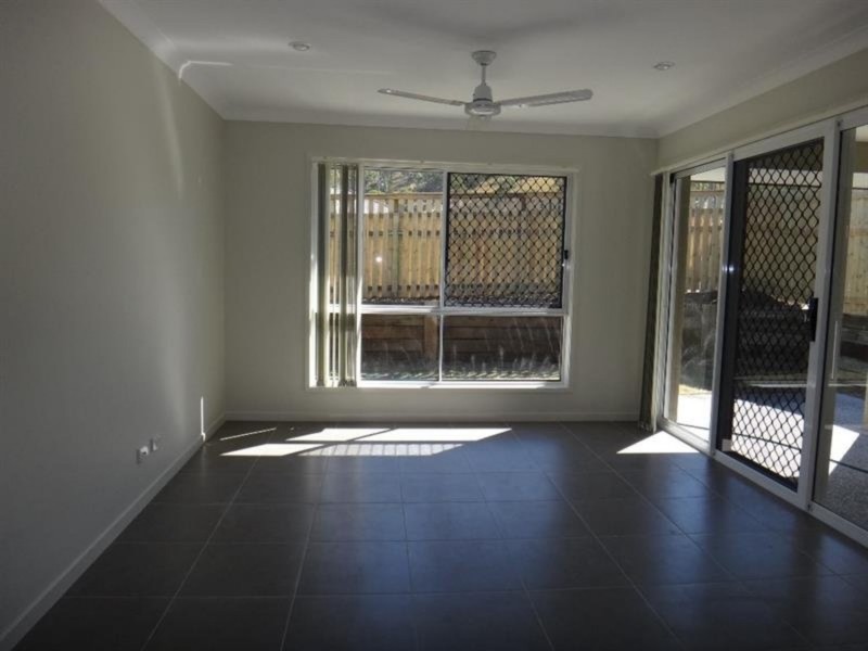 19 Santa Clara Rise, Upper Coomera QLD 4209