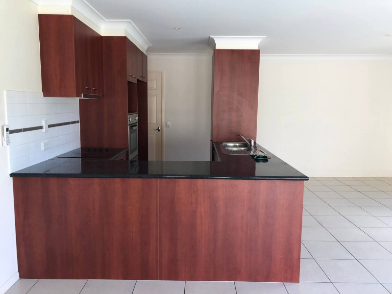 1/2 Focus Street, Ormeau QLD 4208
