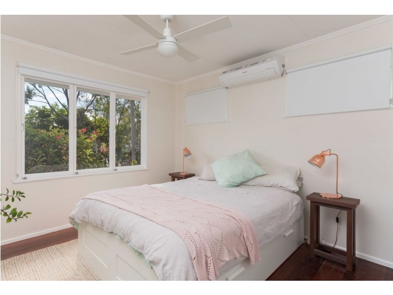 32 Allan Street, Southport QLD 4215