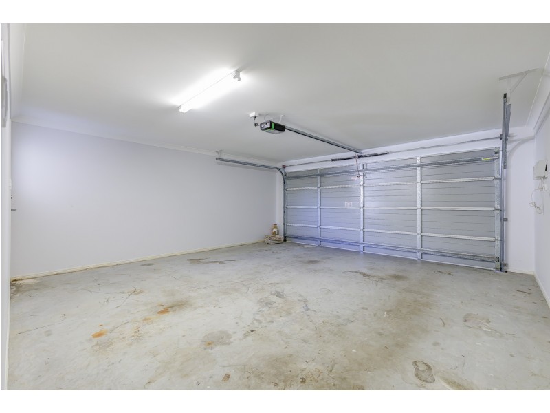 13 Alfred Raymond Hulse Drive, Upper Coomera QLD 4209