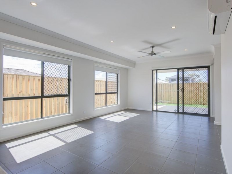 124 Killara Boulevard, Logan Reserve QLD 4133