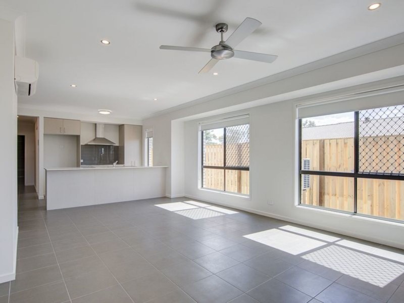 124 Killara Boulevard, Logan Reserve QLD 4133