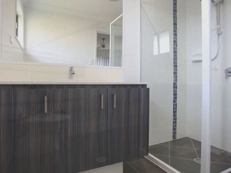 14 Sapphire Place, Pimpama QLD 4209