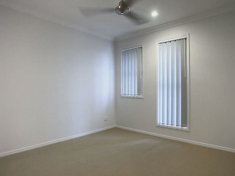 14 Sapphire Place, Pimpama QLD 4209