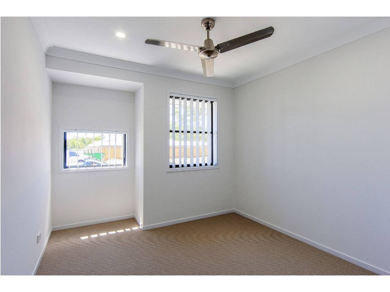 1 Sidney Street, Logan Reserve QLD 4133