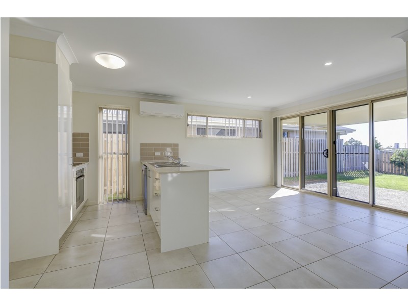 12 Fountain Street, Pimpama QLD 4209