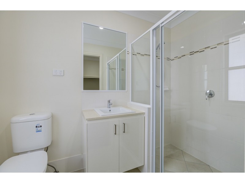 12 Fountain Street, Pimpama QLD 4209