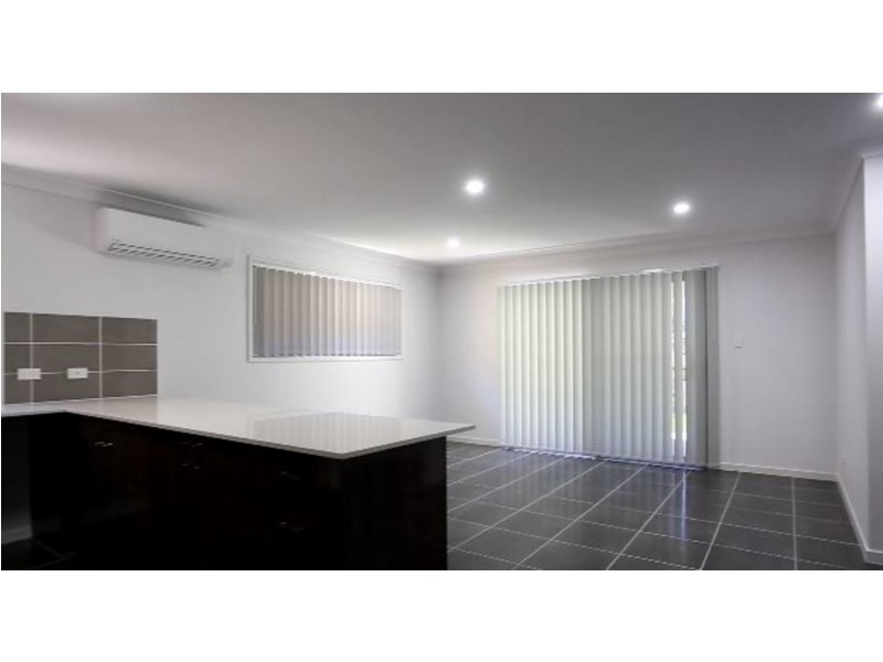 19 Greenwich Street, Pimpama QLD 4209