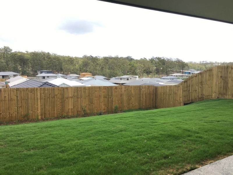 13 Clermont Street, Holmview QLD 4207