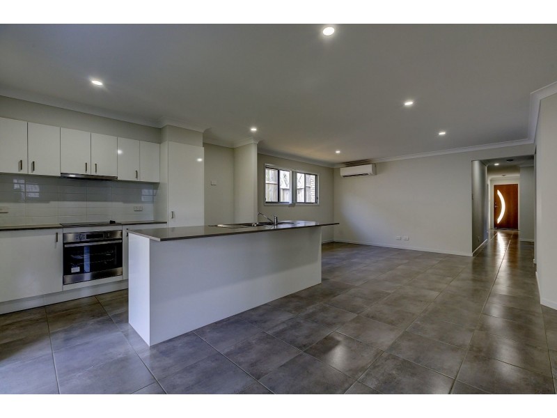 54 Augusta Boulevard, Pimpama QLD 4209