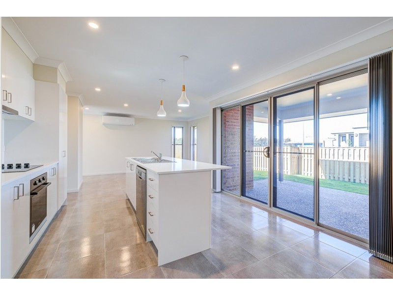 13 Jeremy Street, Coomera QLD 4209