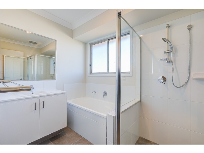 13 Jeremy Street, Coomera QLD 4209