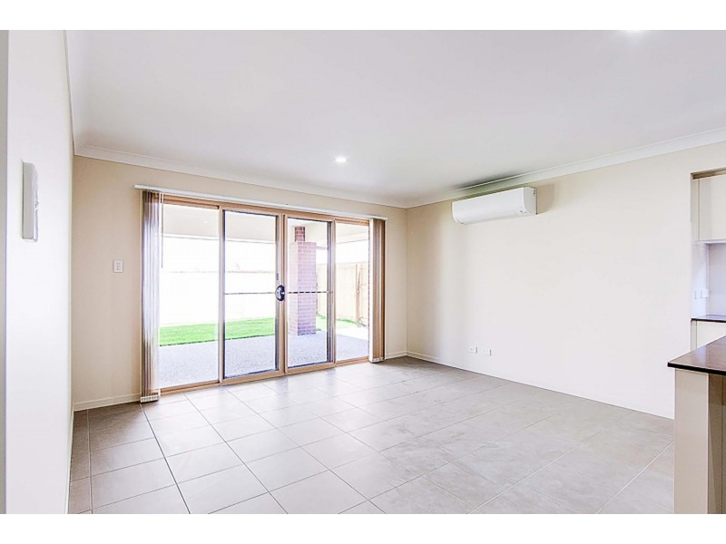10 Innsbruck Way, Bahrs Scrub QLD 4207