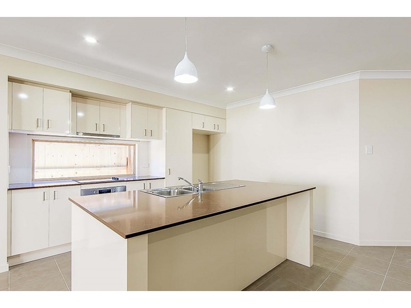 10 Innsbruck Way, Bahrs Scrub QLD 4207