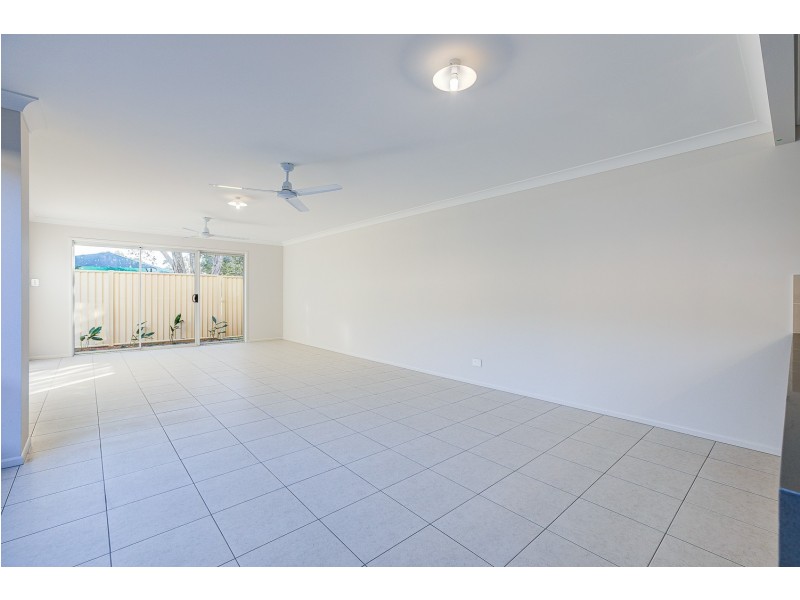 1/141 Musgrave Avenue, Labrador QLD 4215