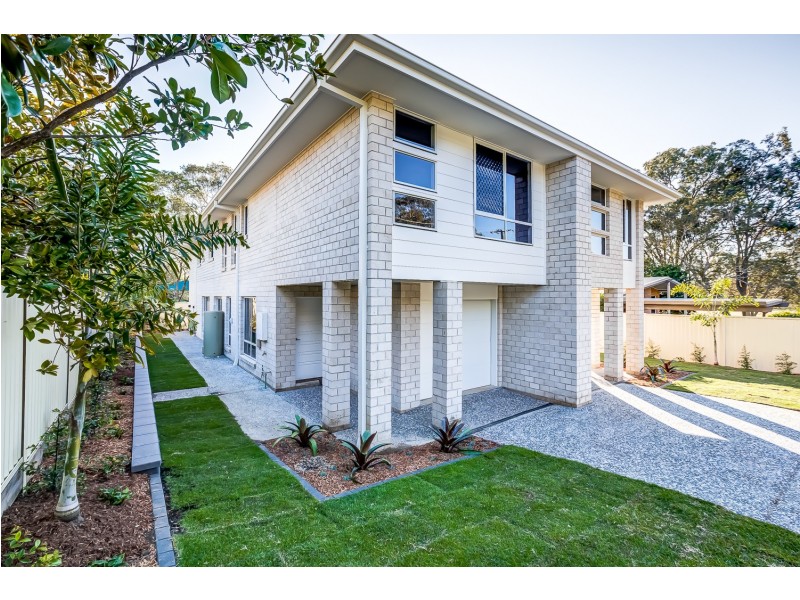 1/141 Musgrave Avenue, Labrador QLD 4215
