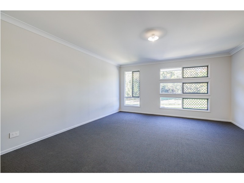 2/141 Musgrave Avenue, Labrador QLD 4215