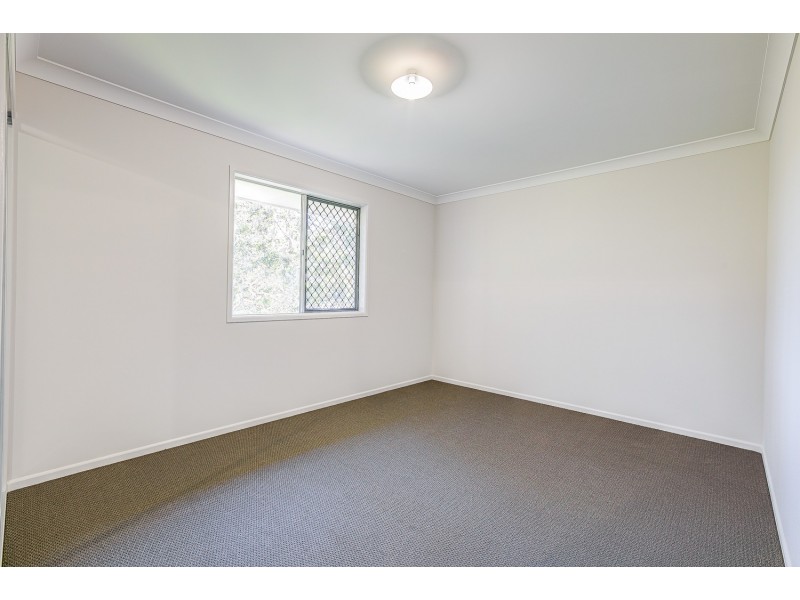 2/141 Musgrave Avenue, Labrador QLD 4215