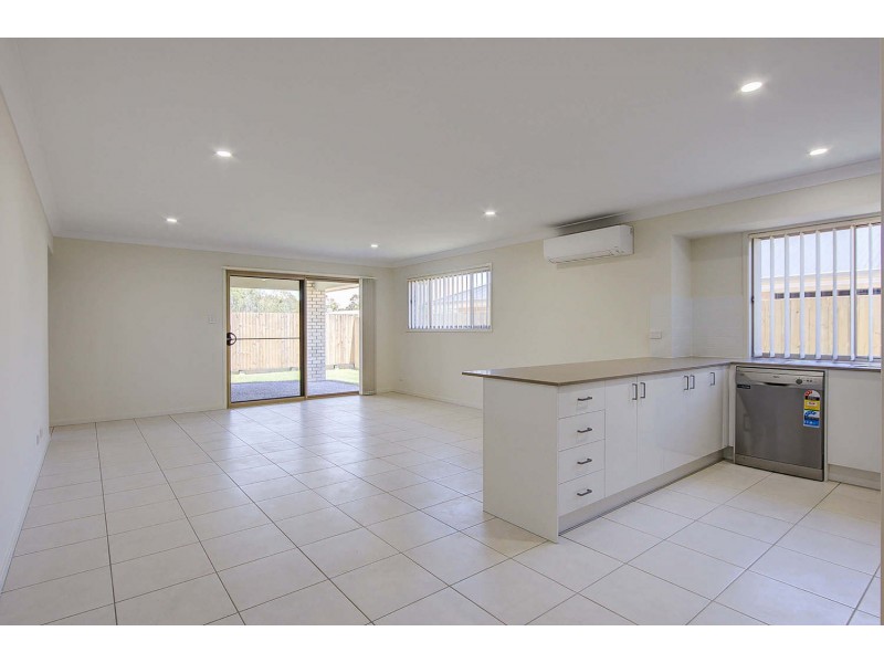 16 Steves Way, Coomera QLD 4209