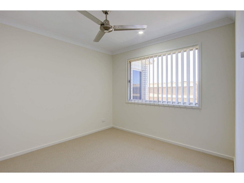 16 Steves Way, Coomera QLD 4209