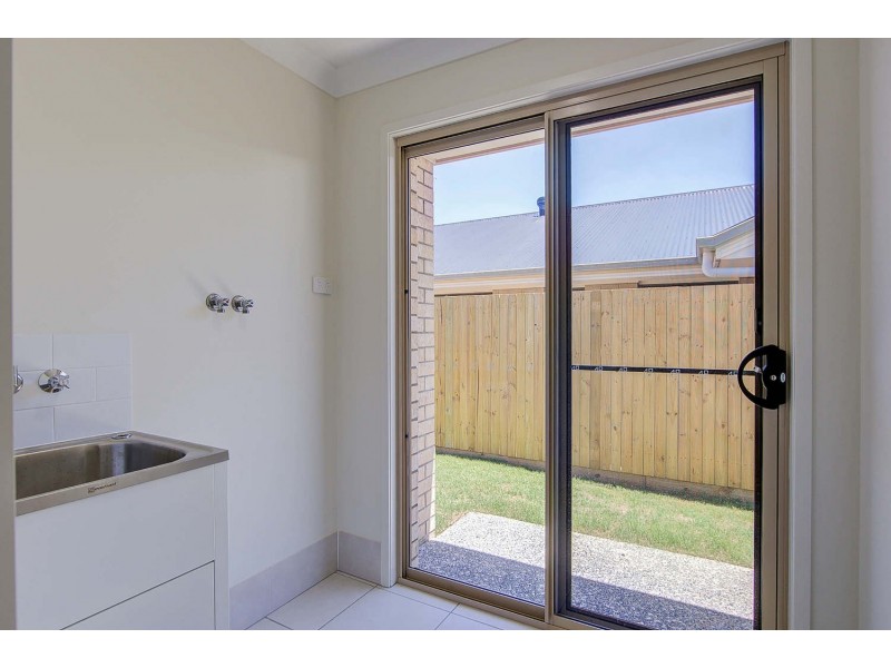 16 Steves Way, Coomera QLD 4209