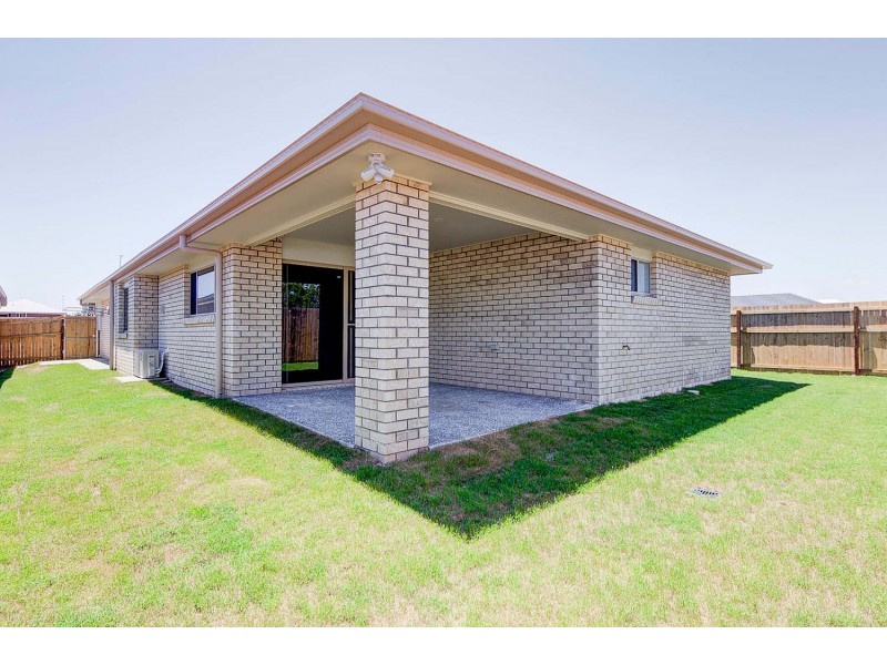 16 Steves Way, Coomera QLD 4209