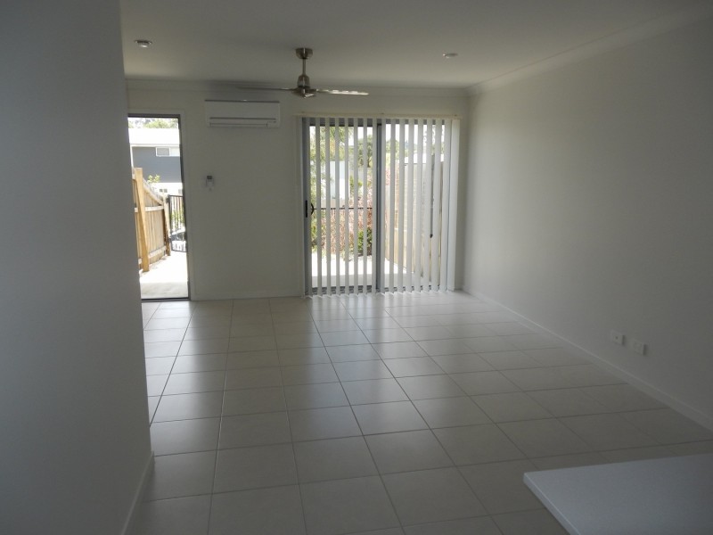 7/2 Tayla Street, Pimpama QLD 4209