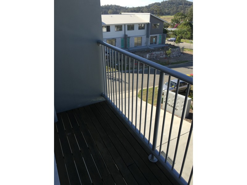 7/2 Tayla Street, Pimpama QLD 4209