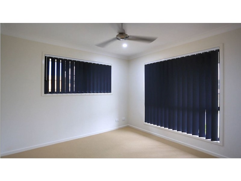 44 Vista Crescent, Pimpama QLD 4209