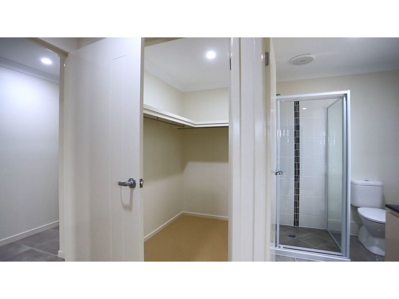 44 Vista Crescent, Pimpama QLD 4209