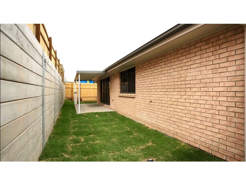 44 Vista Crescent, Pimpama QLD 4209