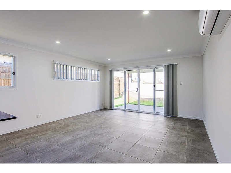 33 Dysart Drive, Holmview QLD 4207