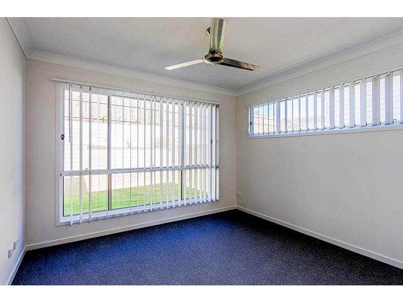 33 Dysart Drive, Holmview QLD 4207
