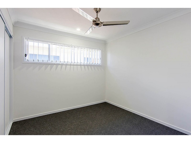 33 Dysart Drive, Holmview QLD 4207