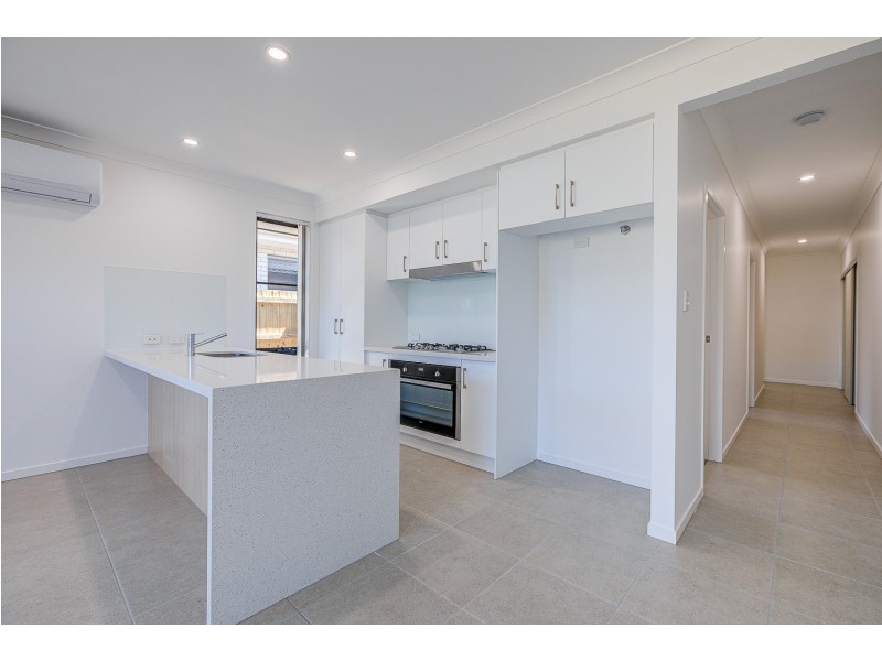 1/78 Mercy Street, Park Ridge QLD 4125