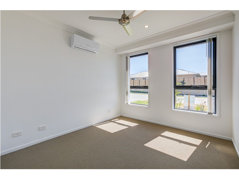 1/78 Mercy Street, Park Ridge QLD 4125
